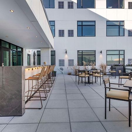 Cambria Hotel Portland Downtown Old Port Esterno foto