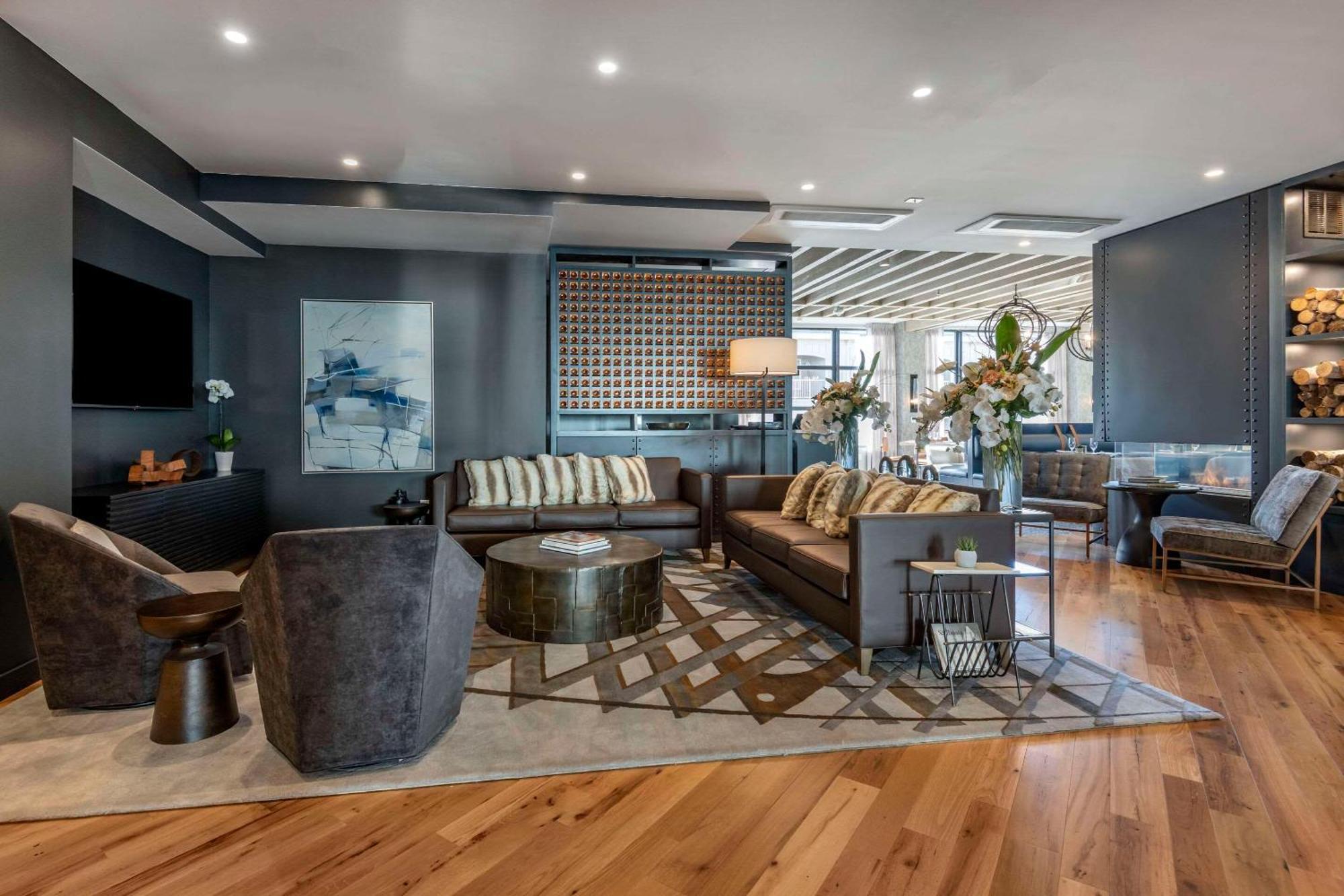 Cambria Hotel Portland Downtown Old Port Esterno foto